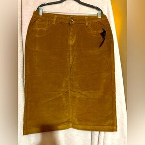 Corduroy skirt